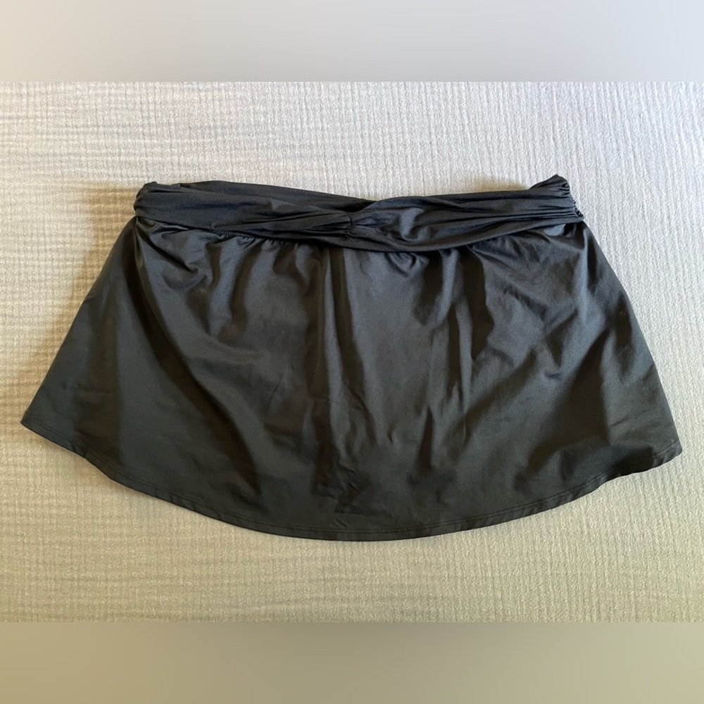 La Blanca black ruched waist swim skirt 16W - Picture 2 of 8